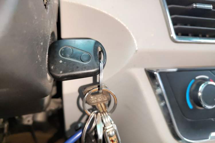 Used Jinbei New Hiace S 2021 1.5L Wealth Model Non-Air-Conditioned Version National VI Standard SWC15M Vehicle Key