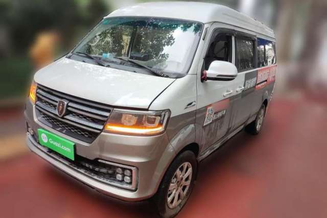 Used Jinbei New Hiace S 2021 1.5L Wealth Central Air-Conditioned Bus China VI Standard Model SWC15M