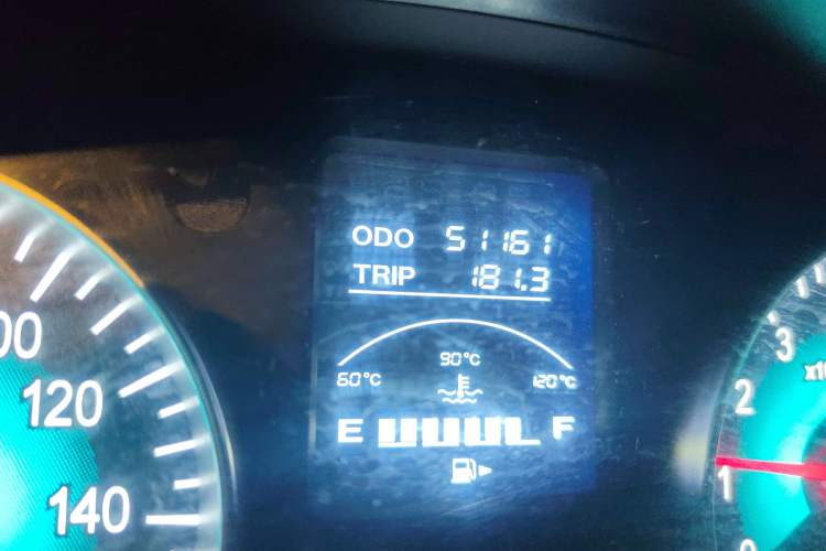 Used Jinbei New Hiace S 2022 1.5L Wealth Edition Non-Air-Conditioned Bus China VI Standard SWC15M Odometer Close Up