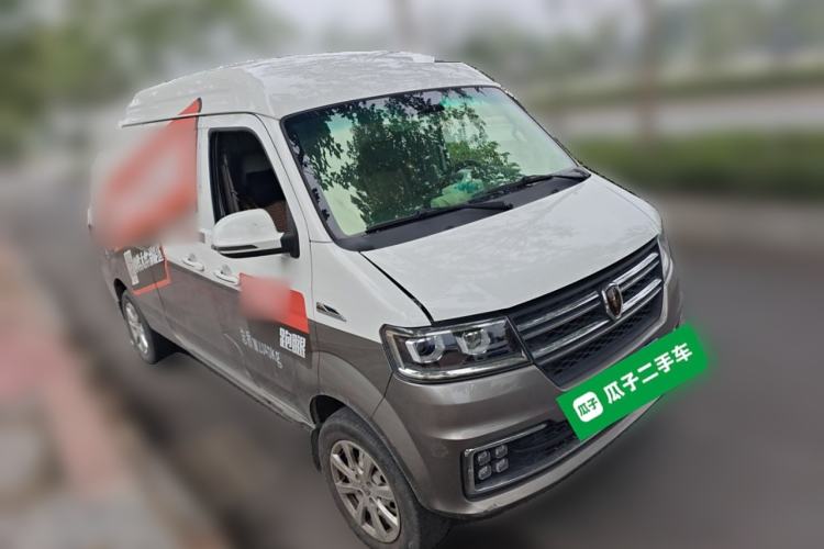 Used Jinbei New Hiace S 2022 1.5L Wealth Edition Air-Conditioner-Free Truck China VI Standard SWC15M Exterior 2