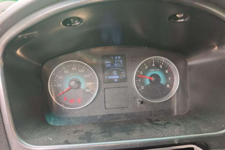 Used Jinbei New Hiace S 2022 1.5L Wealth Edition Air-Conditioner-Free Truck China VI Standard SWC15M Instrument Cluster