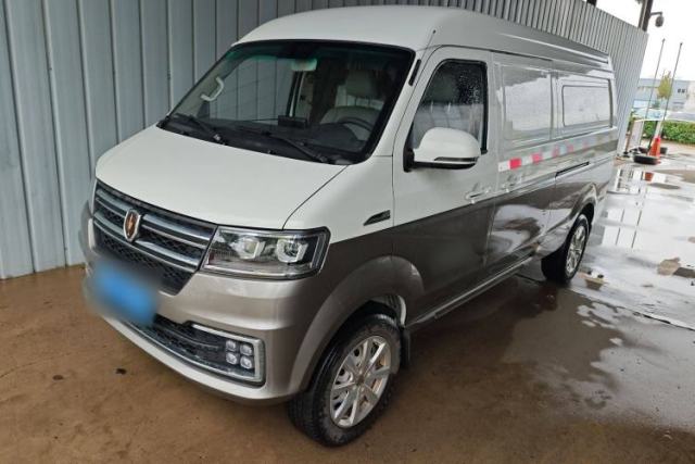 Used Jinbei New Hiace S 2022 1.5L Wealth Edition Air-Conditioner-Free Truck China VI Standard SWC15M