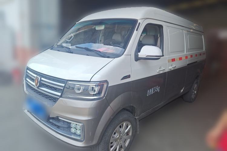 Used Jinbei New Hiace S 2023 1.5L Wealth Edition Van 2/5-Seater Air-Conditioned Model SWC15M Guazi used car, China used car export, Used car for sale, Used cars, Cheapest cars for sale