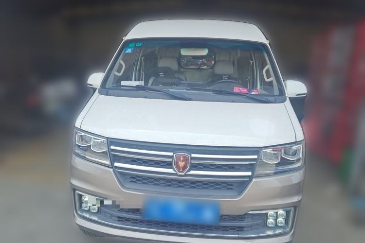Used Jinbei New Hiace S 2023 1.5L Wealth Edition Van 2/5-Seater Air-Conditioned Model SWC15M Front