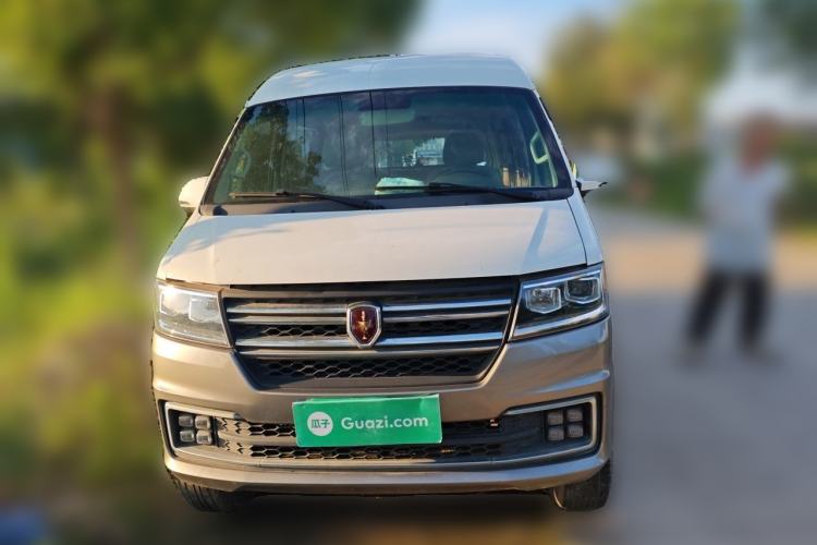Used Jinbei New Hiace S 2023 1.5L Wealth Edition Passenger Van 5/6/7-Seater Central Air Conditioning Version SWC15M Front