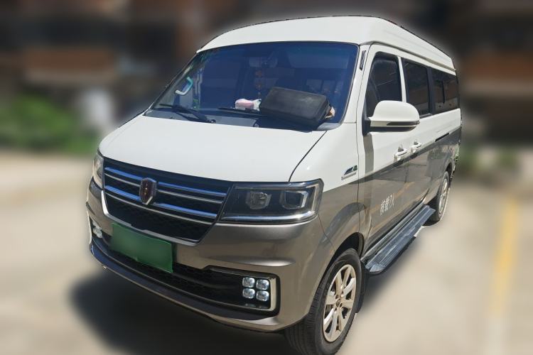 Used Jinbei New Hiace S 2023 1.5L Wealth Edition Passenger Van 5/6/7-Seater Central Air Conditioning Version SWC15M Guazi used car, China used car export, Used car for sale, Used cars, Cheapest cars for sale