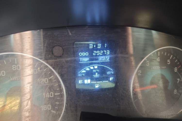 Used Jinbei New Hiace S 2023 1.5L Wealth Edition Van 2/5-Seater Air-Conditioned Model SWC15M Odometer Close Up
