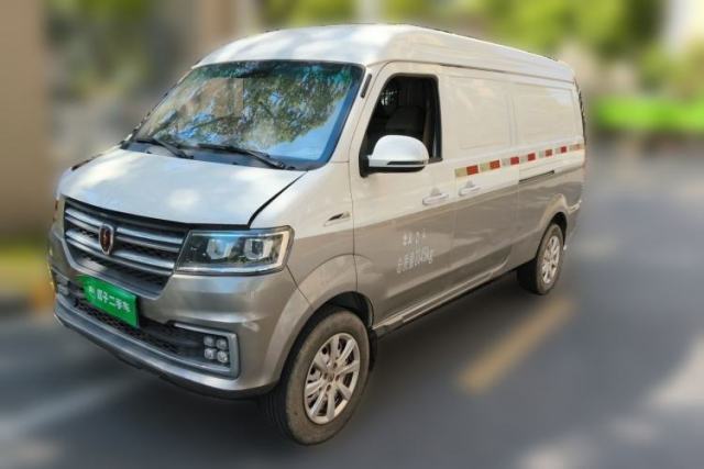 Used Jinbei New Hiace S 2023 1.5L Wealth Edition Van 2/5-Seater Air-Conditioned Model SWC15M
