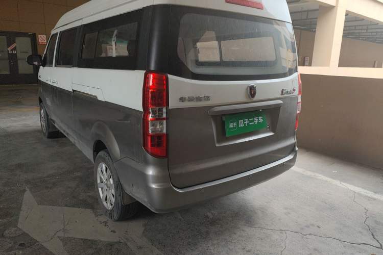 Used Jinbei New Hiace S 2023 1.5L Wealth Edition Passenger Van 5/6/7-Seater Non-Air-Conditioned Version SWC15M Rear Left 45 Deg