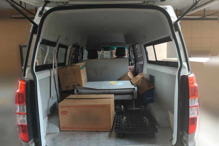 Used Jinbei New Hiace S 2023 1.5L Wealth Edition Passenger Van 5/6/7-Seater Non-Air-Conditioned Version SWC15M Trunk