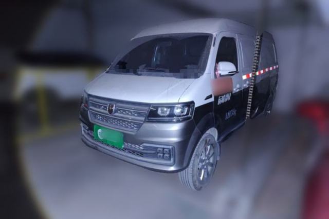 Used Jinbei New Hiace S 2023 1.5L Wealth Edition Van 2/5-Seater Air-Conditioned Model SWC15M
