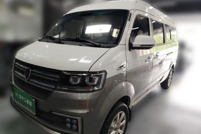Used Jinbei New Hiace S 2023 1.5L Wealth Edition Passenger Van 5/6/7-Seater Central Air Conditioning Version SWC15M