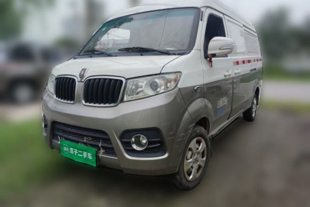 Ojetý Jinbei New Hiace S 2023 1.5L Wealth Edition Van 2/5-Seater Air-Conditioned Model SWC15M