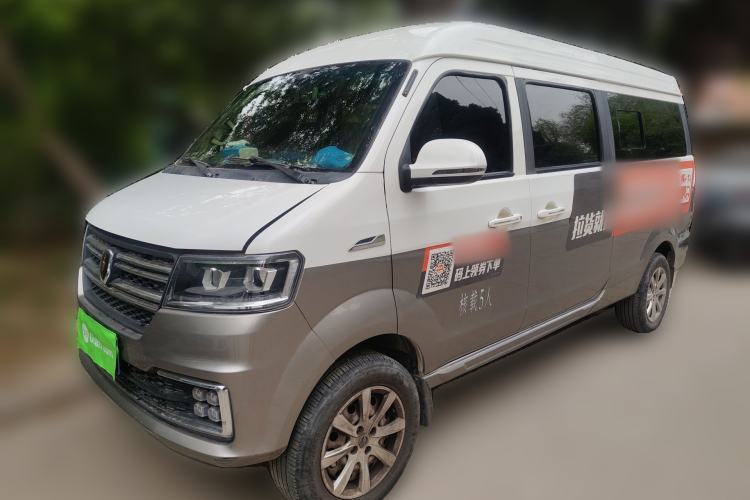 Used Jinbei New Hiace S 2023 1.5L Wealth Edition Passenger Van 5/6/7-Seater Non-Air-Conditioned Version SWC15M Guazi used car, China used car export, Used car for sale, Used cars, Cheapest cars for sale