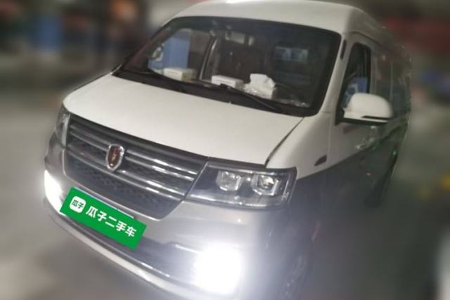 Used Jinbei New Hiace S 2023 1.5L Wealth Edition Van 2/5-Seater Air-Conditioned Model SWC15M
