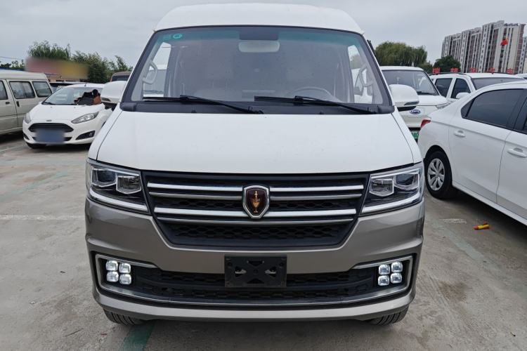 Used Jinbei New Hiace S 2023 1.5L Wealth Edition Van 2/5-Seater Air-Conditioned Model SWC15M Exterior 1