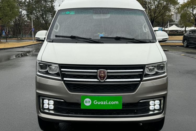 Used Jinbei New Hiace S 2023 1.5L Wealth Edition Passenger Van 5/6/7-Seater Central Air Conditioning Version SWC15M Exterior 1