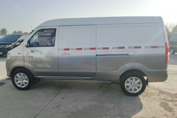 Used Jinbei New Hiace S 2023 1.5L Wealth Edition Van 2/5-Seater Non-Air-Conditioned Version SWC15M Exterior 3