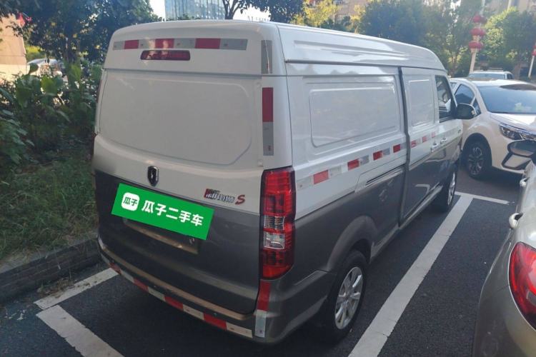 Used Jinbei New Hiace S 2023 1.6L Luxury Cargo Version 2/5-Seater SWD16M Exterior 5