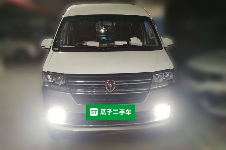 Used Jinbei New Hiace S 2023 1.5L Wealth Edition Van 2/5-Seater Air-Conditioned Model SWC15M Front