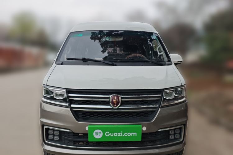 Used Jinbei New Hiace S 2023 1.5L Wealth Edition Passenger Van 5/6/7-Seater Central Air Conditioning Version SWC15M Front