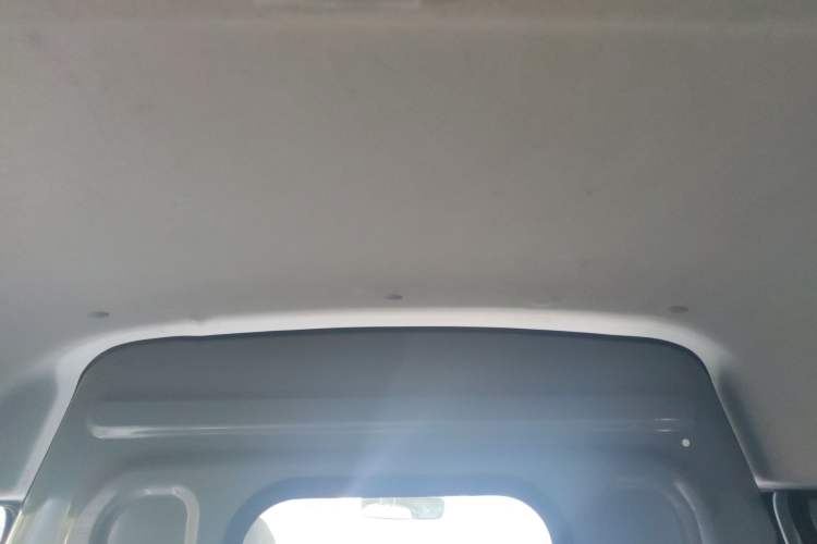 Used Jinbei New Hiace S 2023 1.6L Luxury Cargo Version 2/5-Seater SWD16M Headliner