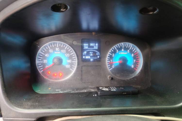Used Jinbei New Hiace S 2023 1.5L Wealth Edition Passenger Van 5/6/7-Seater Non-Air-Conditioned Version SWC15M Instrument Cluster