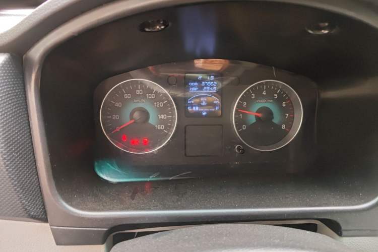 Used Jinbei New Hiace S 2023 1.5L Wealth Edition Van 2/5-Seater Non-Air-Conditioned Version SWC15M Instrument Cluster