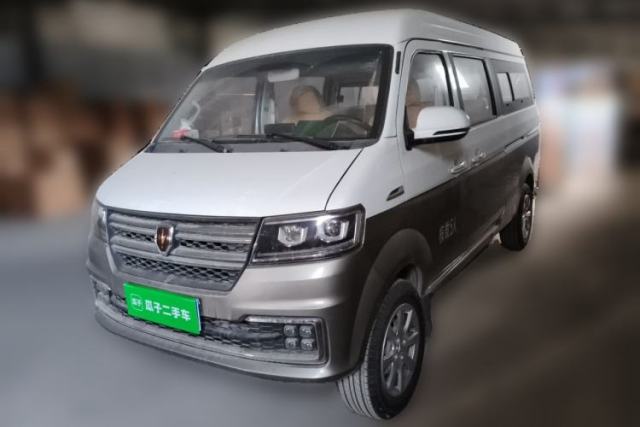 Used Jinbei New Hiace S 2023 1.5L Wealth Edition Passenger Van 5/6/7-Seater Central Air Conditioning Version SWC15M