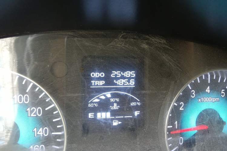 Used Jinbei New Hiace S 2023 1.5L Wealth Edition Passenger Van 5/6/7-Seater Central Air Conditioning Version SWC15M Odometer Close Up