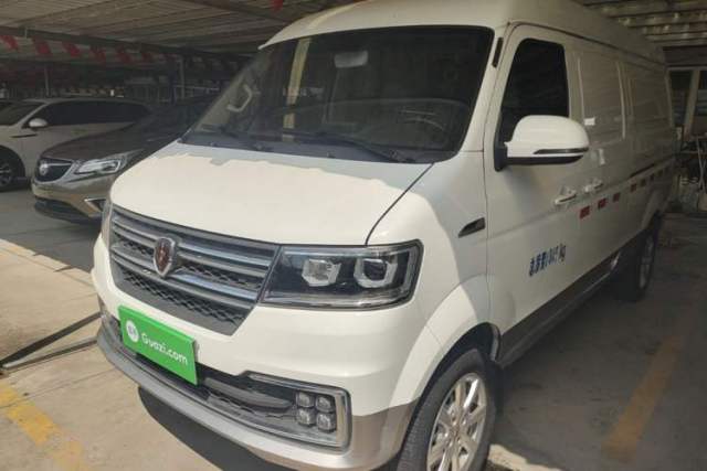 Used Jinbei New Hiace S 2023 1.5L Wealth Edition Van 2/5-Seater Non-Air-Conditioned Version SWC15M