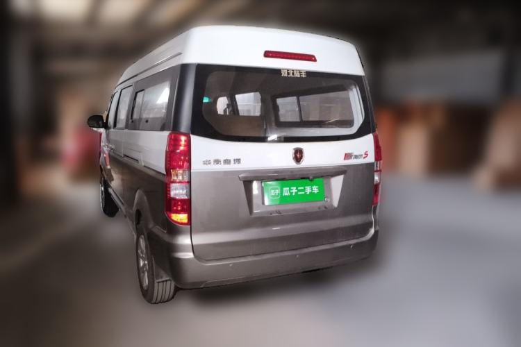 Used Jinbei New Hiace S 2023 1.5L Wealth Edition Passenger Van 5/6/7-Seater Central Air Conditioning Version SWC15M Rear Left 45 Deg