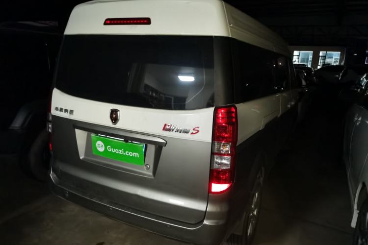 Used Jinbei New Hiace S 2023 1.5L Wealth Edition Passenger Van 5/6/7-Seater Non-Air-Conditioned Version SWC15M Rear Right 45 Deg
