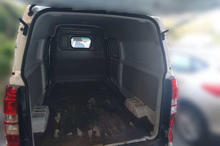 Used Jinbei New Hiace S 2023 1.6L Luxury Cargo Version 2/5-Seater SWD16M Trunk