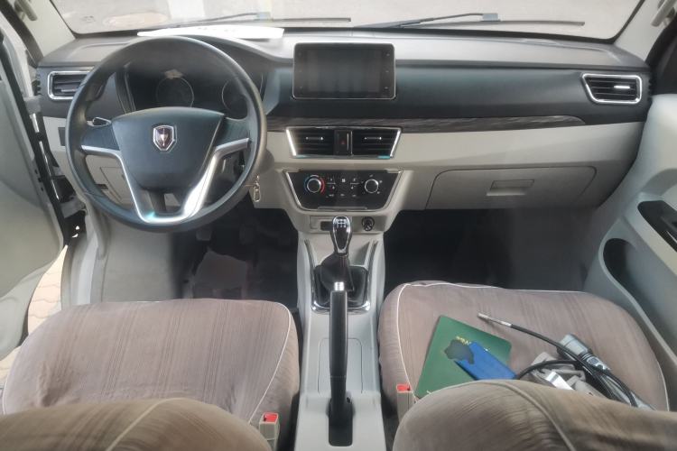 Used Jinbei New Hiace S  Center Console
