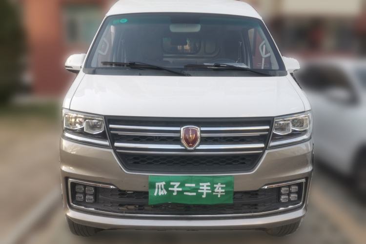 Used Jinbei New Hiace S  Front
