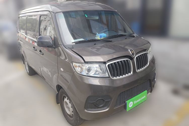 Used Jinbei New Hiace X30L 2023 1.5L Super Enjoyment Van 2/5 Seats Non-Air-Conditioned Version SWC15M Front Right 45 Deg