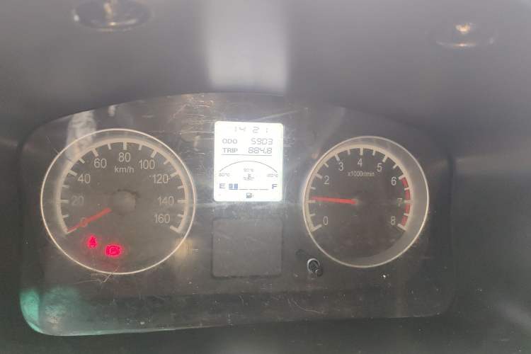 Used Jinbei New Hiace X30L 2023 1.5L Super Enjoyment Van 2/5 Seats Non-Air-Conditioned Version SWC15M Odometer Close Up