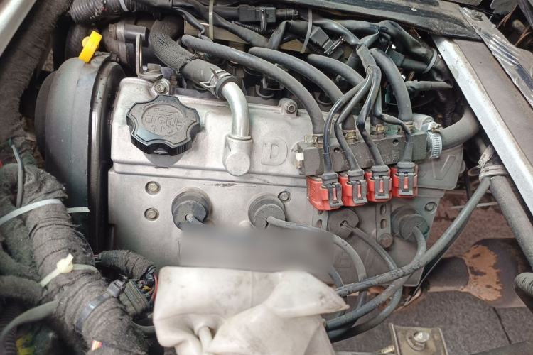 Used Jinbei New Hiace X30L 2016 1.5L Wealth Edition Van DLCG14 Engine Bay Left