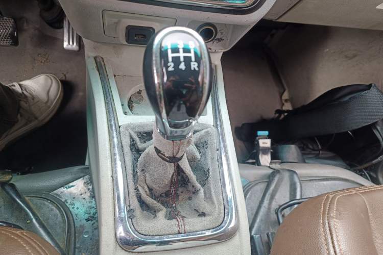 Used Jinbei New Hiace X30L 2016 1.5L Wealth Edition Van DLCG14 Gear Lever