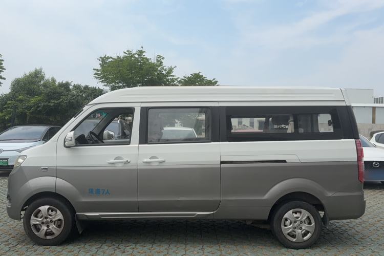 Used Jinbei New Hiace X30L 2016 1.5L Wealth Edition DLCG14 Exterior 3