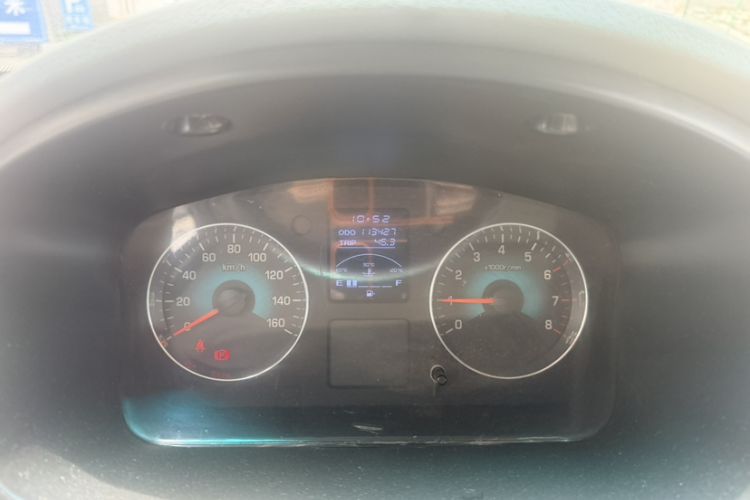 Used Jinbei New Hiace X30L 2016 1.5L Wealth Edition DLCG14 Odometer Close Up