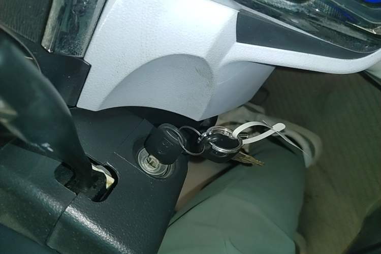 Used Jinbei New Hiace X30L 2016 1.5L Wealth Edition DLCG14 Vehicle Key
