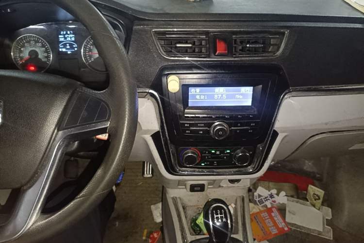 Used Jinbei New Hiace X30L 2016 1.5L Wealth Edition DLCG14 Audio And AC Panel