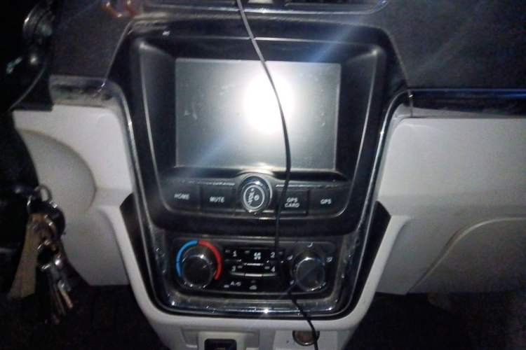 Used Jinbei New Hiace X30L 2016 1.5L Business Edition DLCG14 Audio And AC Panel