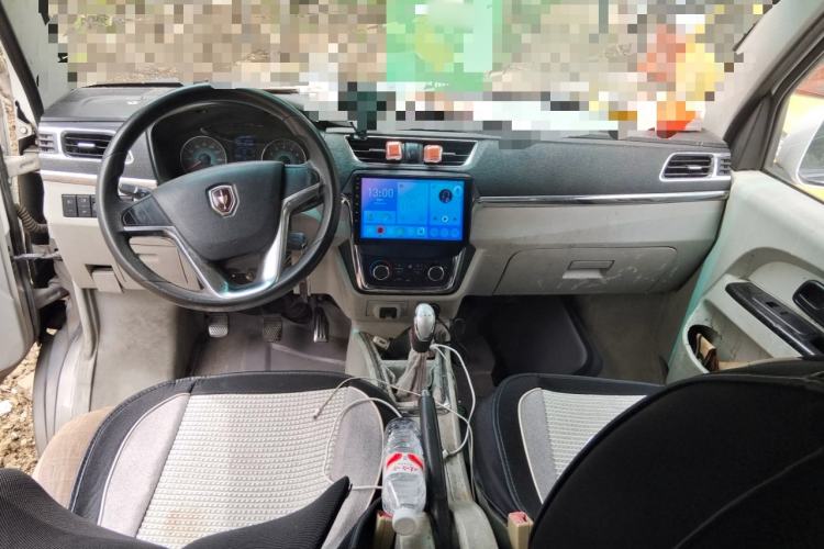 Used Jinbei New Hiace X30L 2016 1.3L Wealth Edition DLCG12 Center Console