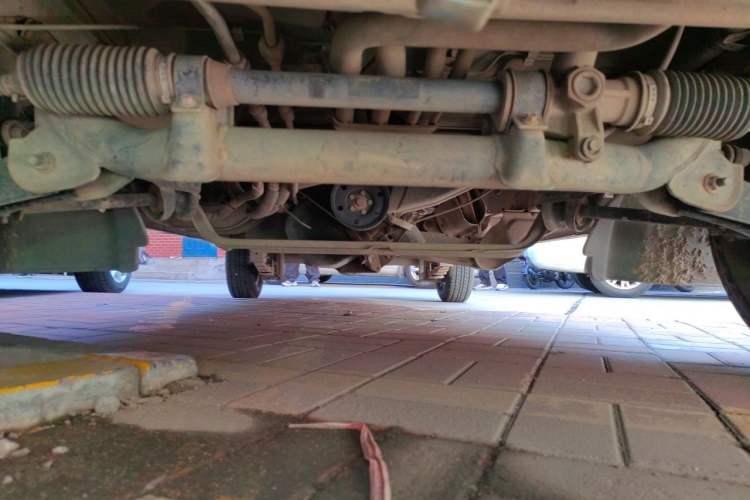 Used Jinbei New Hiace X30L 2016 1.3L Wealth Edition DLCG12 Chassis Front