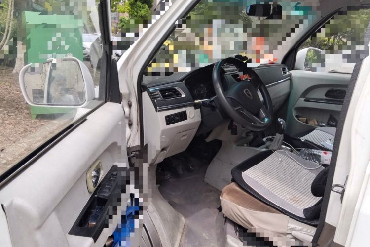 Used Jinbei New Hiace X30L 2016 1.3L Wealth Edition DLCG12 Driver Seat