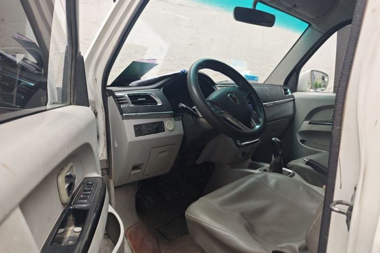 Used Jinbei New Hiace X30L 2016 1.3L Wealth Edition DLCG12 Driver Seat