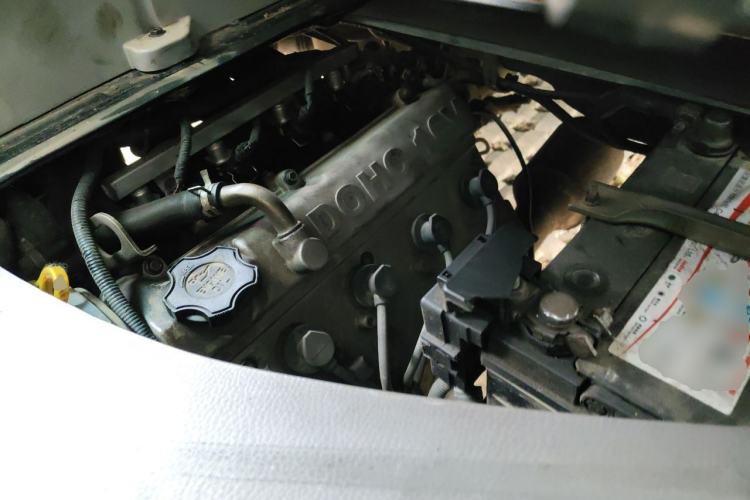 Used Jinbei New Hiace X30L 2016 1.3L Wealth Edition DLCG12 Engine Bay